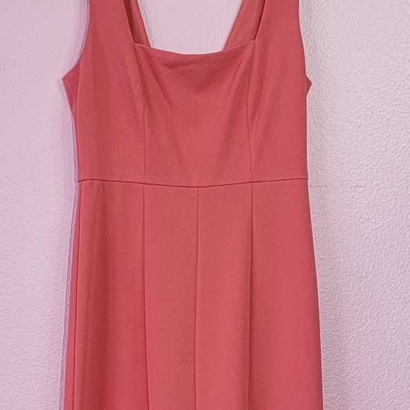 Donna Morgan Women's Square Neck Sleeveless Crepe Dress/ 0. - Picture 3 of 12